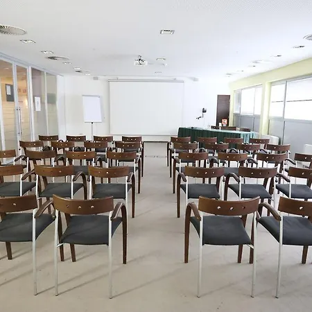 Four Points Sheraton Ξενοδοχείο 4*