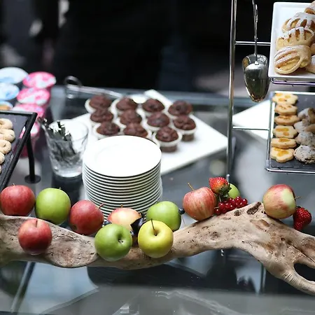 Four Points Sheraton Hotel