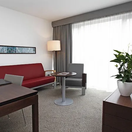 Four Points Sheraton Ξενοδοχείο 4*