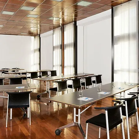 Four Points Sheraton Hotel 4*