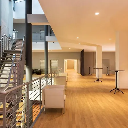 Four Points Sheraton Hotel 4*