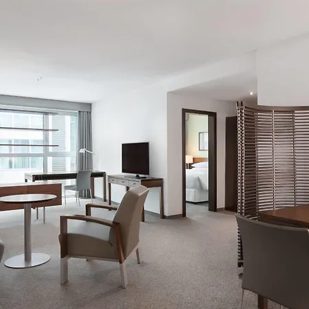 Four Points Sheraton Ξενοδοχείο