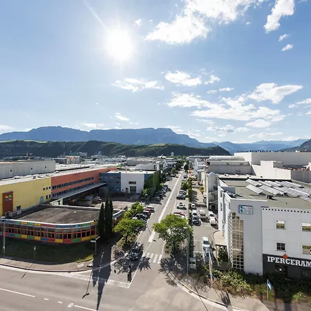 Four Points Sheraton Hotell 4*