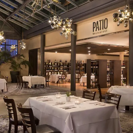 Ξενοδοχείο Four Points Sheraton