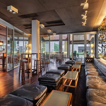 Four Points Sheraton Hotell 4*