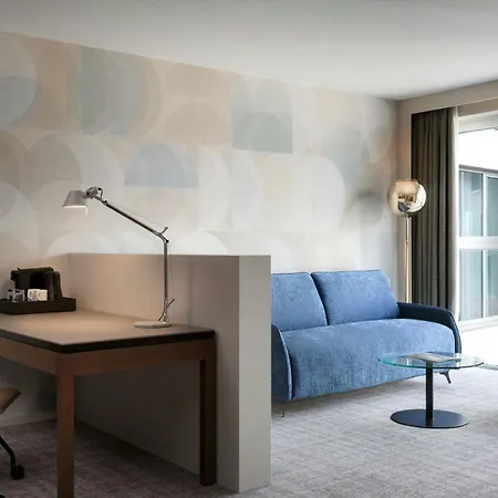 Готель Four Points Sheraton Больцано
