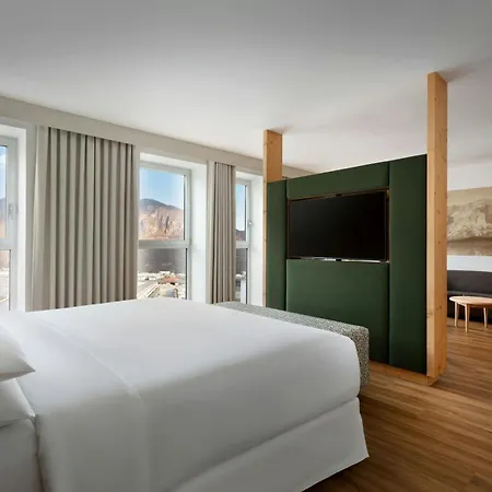 Four Points Sheraton 4*