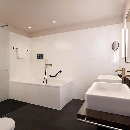 Four Points Sheraton 4*