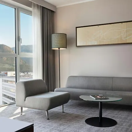 Four Points Sheraton Готель Больцано