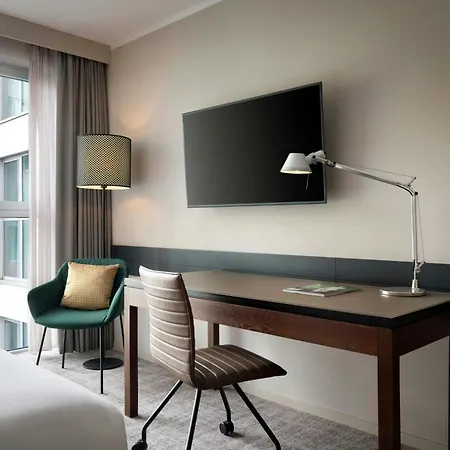 Four Points Sheraton Больцано