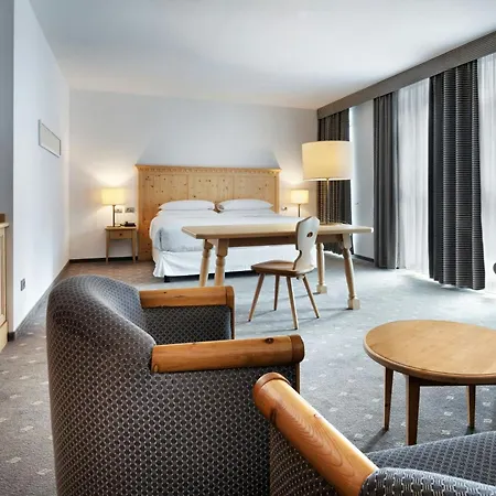 Four Points Sheraton Szálloda Bolzano
