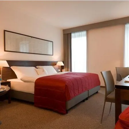 Hotel Four Points Sheraton 4*