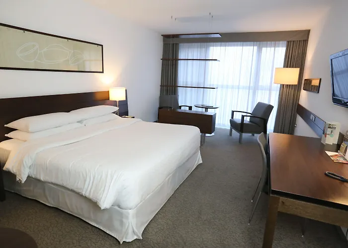 Ξενοδοχείο Four Points Sheraton