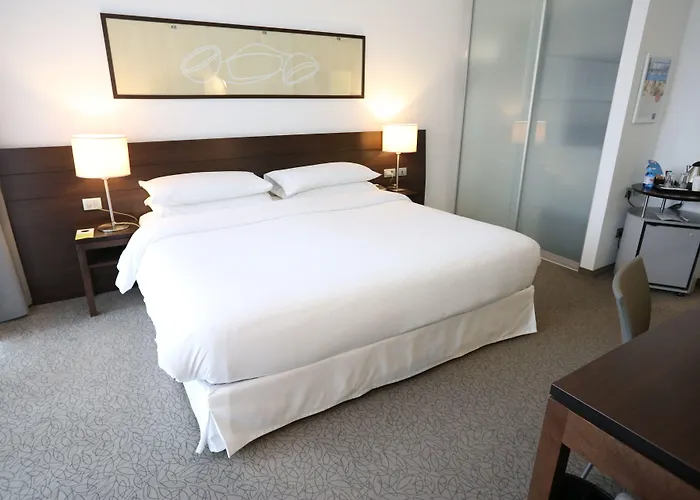 Four Points Sheraton 4*