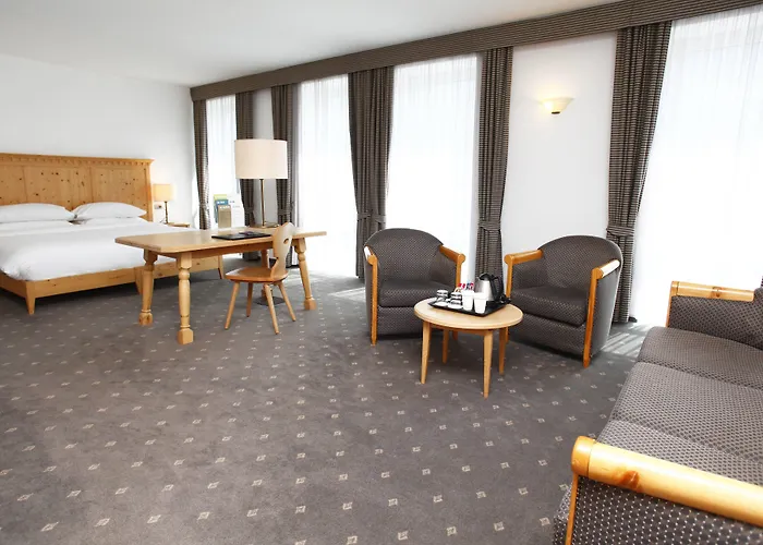 Hotel Four Points Sheraton 4*