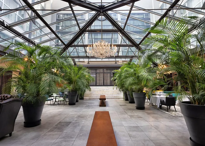 Four Points Sheraton Hotel 4*